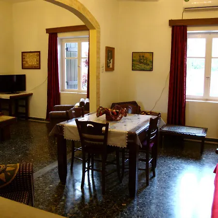 Venezian Castle House *